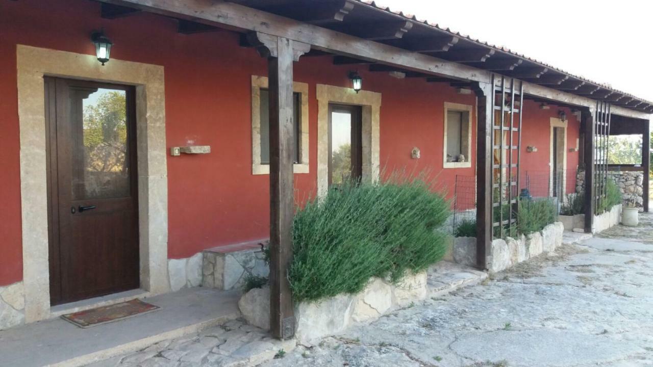 "Casa Vacanze Antica Cascina" Testa dell'Acqua Exterior photo